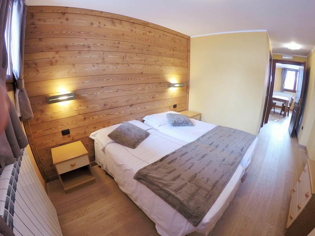 Chalet Alpina Hotel & Apartments La Thuile Kültér fotó