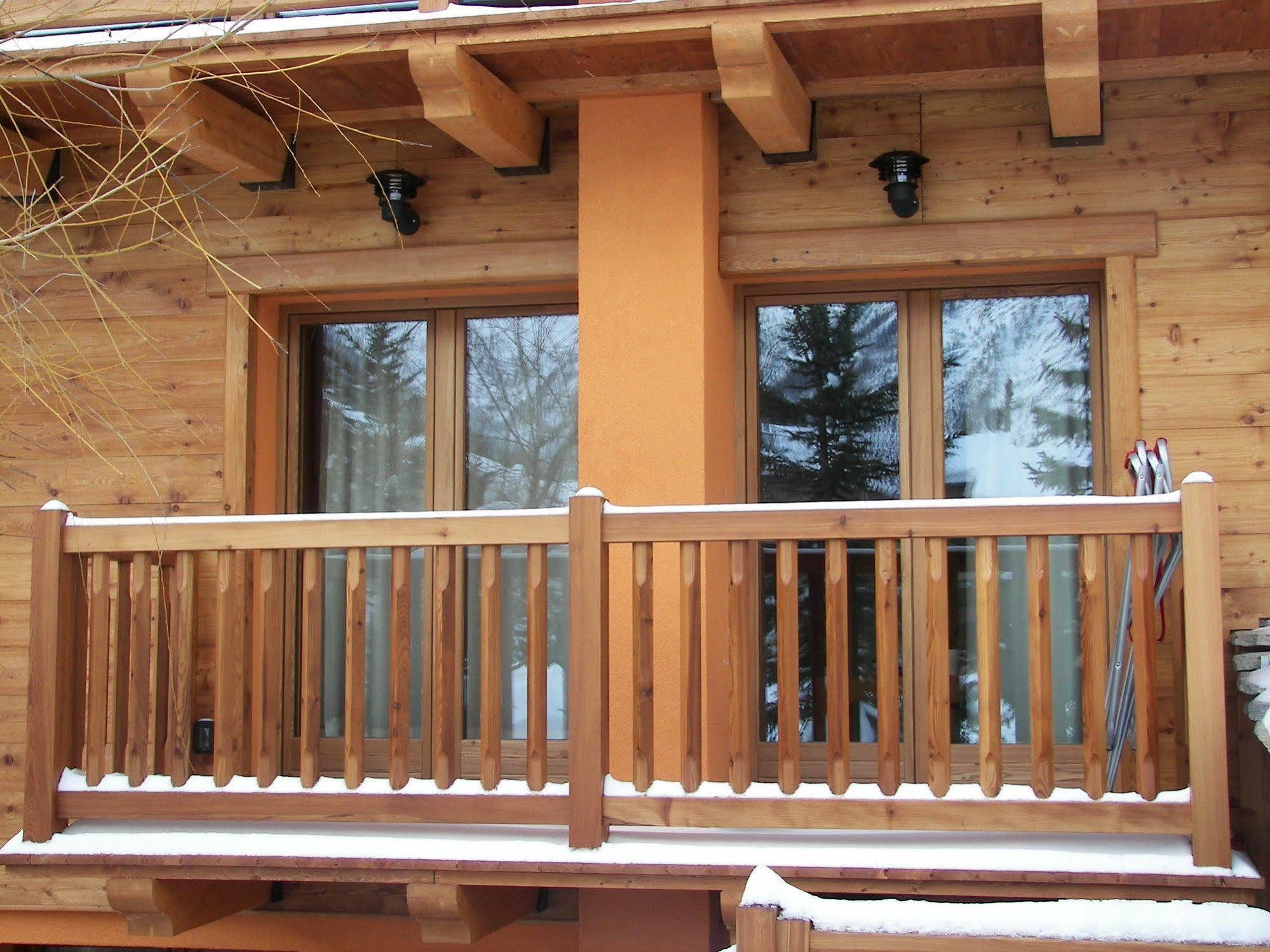 Chalet Alpina Hotel & Apartments La Thuile Kültér fotó